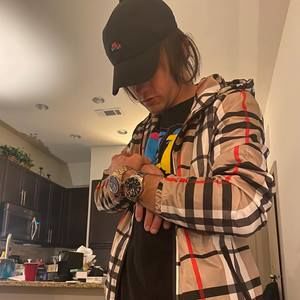 Meet your Posher, Cody